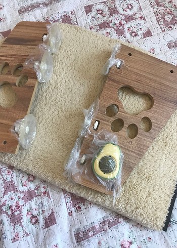 Kahverengi Ahşap Kedi yatağı - Görsel 3