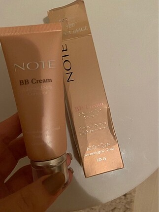 Note bb krem 300