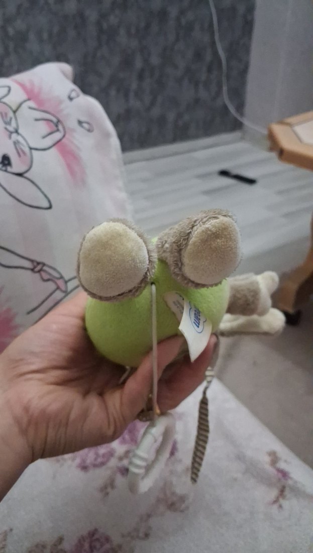 Gri Peluş Oyuncak Kuzu pimini cekince uyku müziği çalıyor - Görsel 4