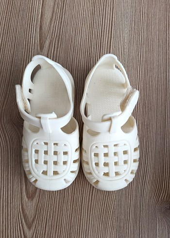 LC Waikiki Kız Çocuk Sandalet