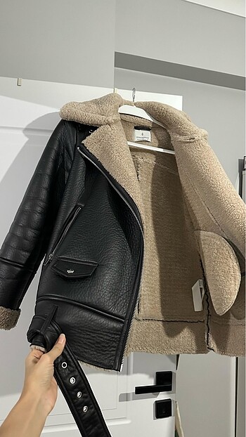 Stradivarius Stradivarius kürklü mont