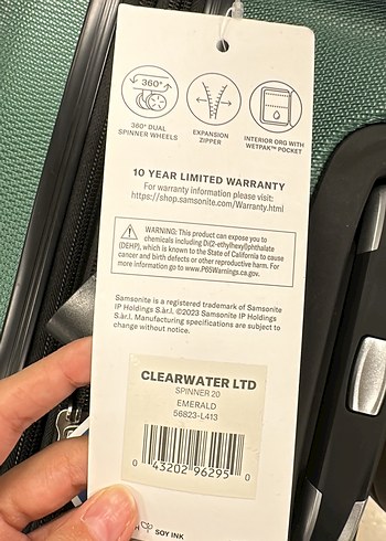 Koyu Yeşil Fermuarlı Valiz - Görsel 2