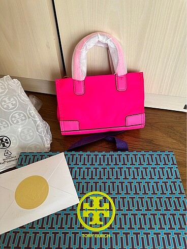 Beden Tory Burch