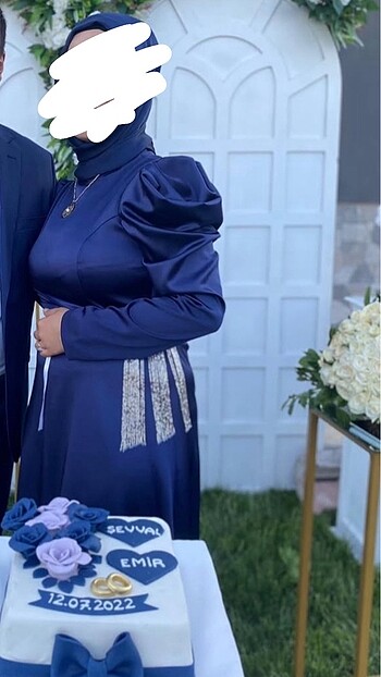 Pınar şems 42 beden tesettür abiye