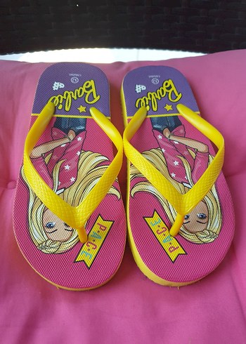 Renkli Barbie Desenli Kız Terlik