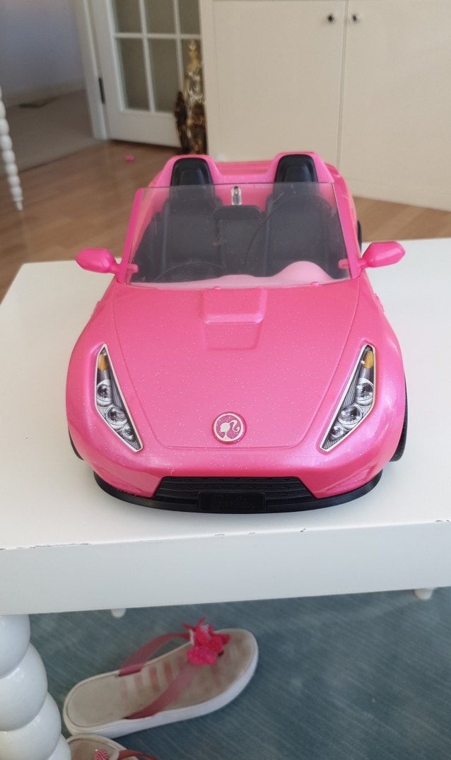 Barbie  marka spor araba - Görsel 2