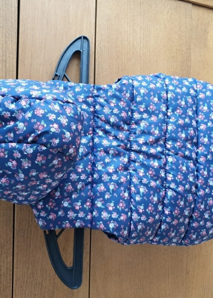 ingiltereden alinma cok cici bir yelek - Görsel 5