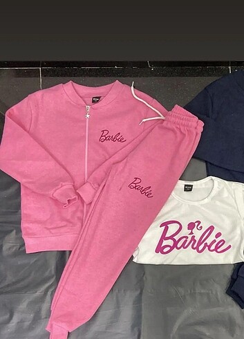 Barbie 3 lu kız takım 