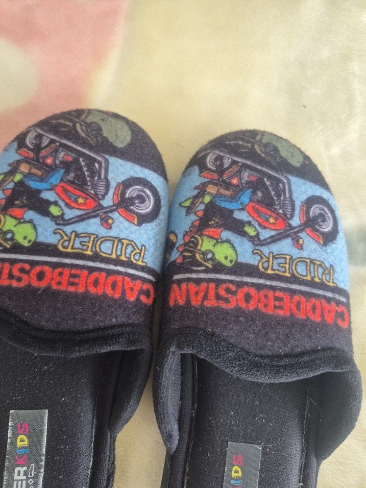 Renkli Baskılı Erkek Çocuk Terlik - Görsel 2