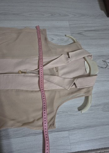 Uzun Kesim Kolsuz Bej Kadın Yelek - Görsel 6