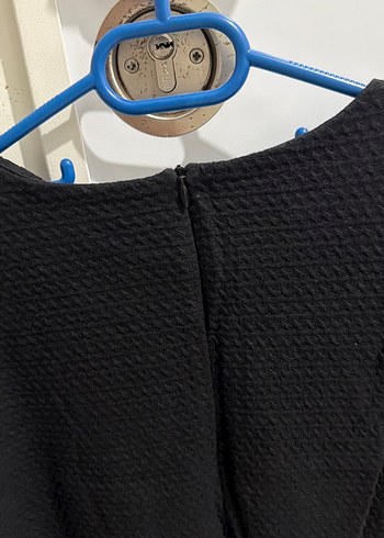 Siyah Kısa Kollu Örgü Midi Elbise - Görsel 3