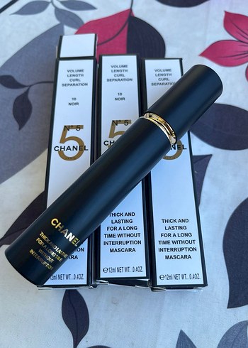 Chanel Siyah Maskara Uzun Süre Kalıcı