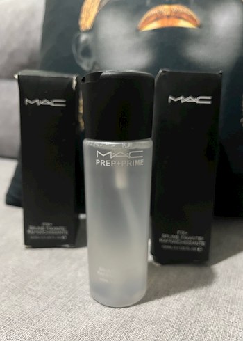 MAC PREP+PRIME Parlatıcı Beyaz Sprey