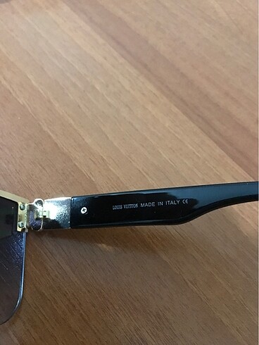  Beden siyah Renk Louıs vuitton güneş gözlüğü
