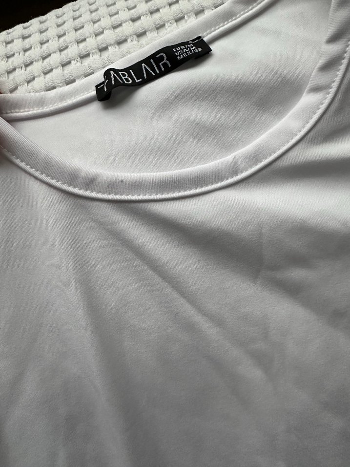 Kadın Beyaz Kısa Kollu Crop Top - Görsel 3