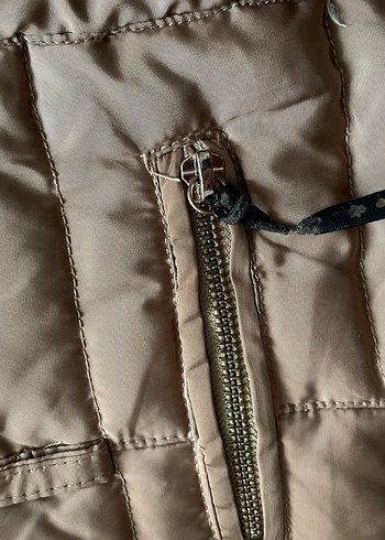 Bej Kürklü kız çocuk mont - Görsel 3