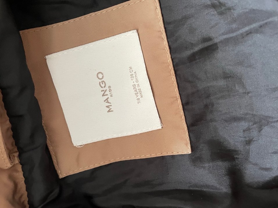 Bej Kürklü kız çocuk mont - Görsel 4