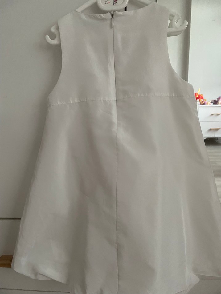 Kız Çocuk Beyaz Fiyonk Detaylı Elbise - Görsel 2