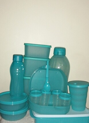 Tupperware 
