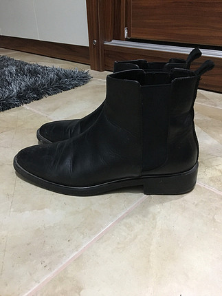 Zara bot
