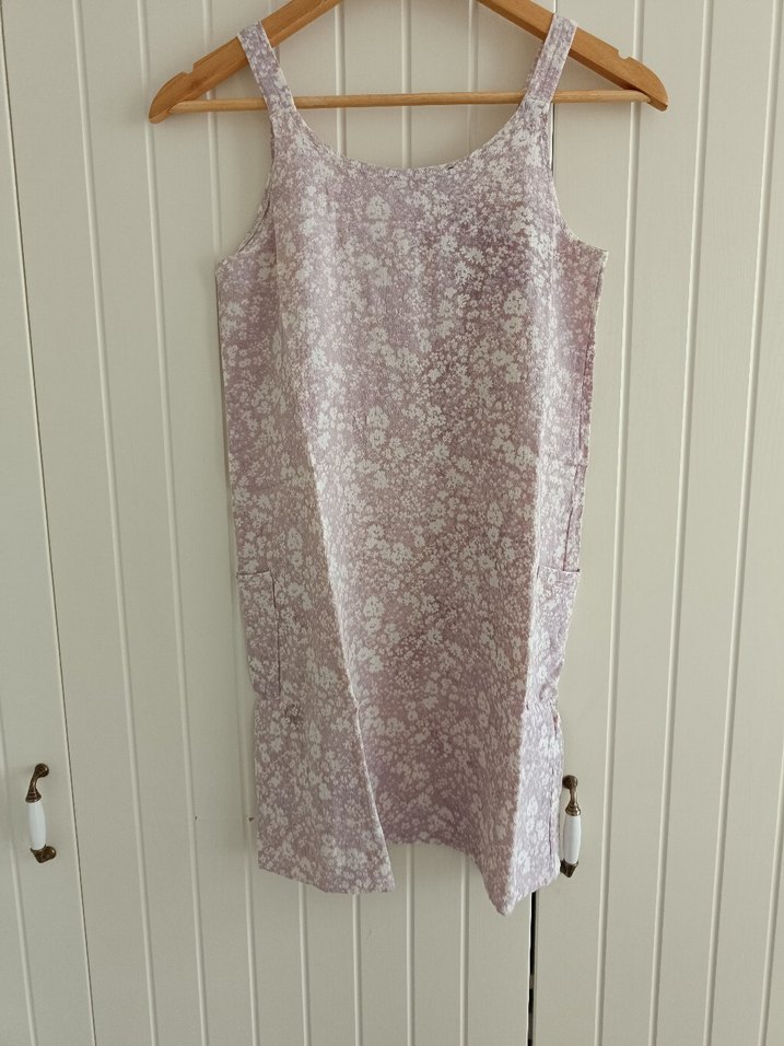 Lila Çiçekli Cepli Mini Elbise - Görsel 4