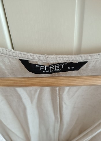 Kruvaze Yaka Bej Renkli Keten Elbise - Görsel 3