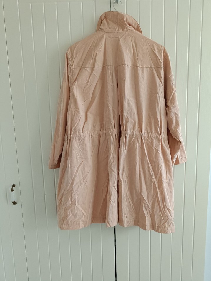 Pudra Rengi Büyük Beden Trençkot - Görsel 4
