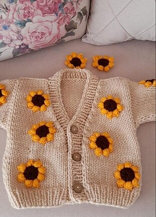 Zara aycicekli kazaklar