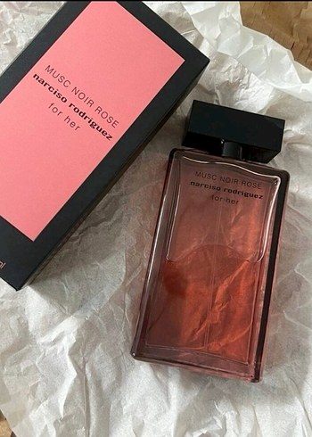 Narciso Rodriguez Musc Noir Rose Kadın Parfümü