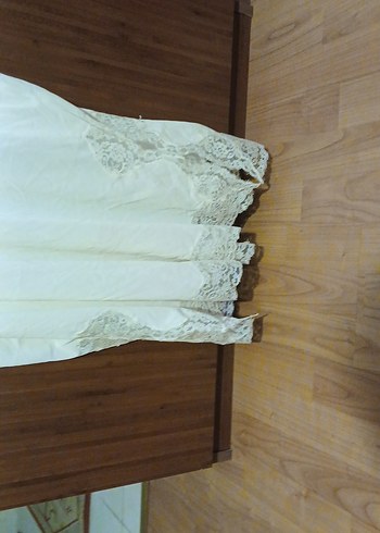 Dantel Detaylı Beyaz İnce Askılı Gecelik, kombinozyon. - Görsel 5