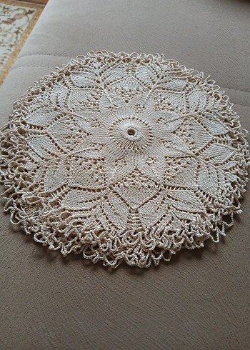 Bohem Yuvarlak El Yapımı Dantel Örtü - Görsel 4