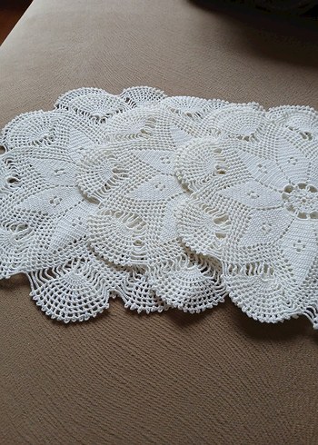 Beyaz El Örgüsü Dantel Yuvarlak Sepha  Örtüsü - Görsel 3