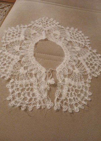 Bej Dantel Örme Kadın yakalık ve cep mendili - Görsel 2