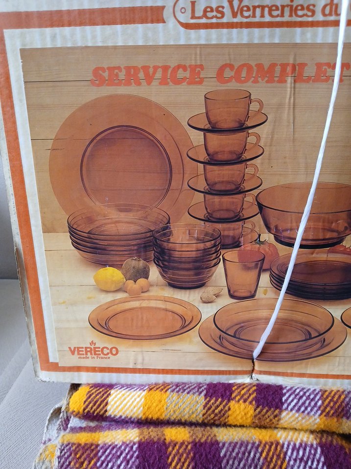 Les Verreries di Giero 44 Parça Turuncu Tabak Seti - Görsel 3