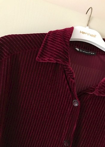 Bordo Piliseli V Yaka Kadın Gömlek - Görsel 4