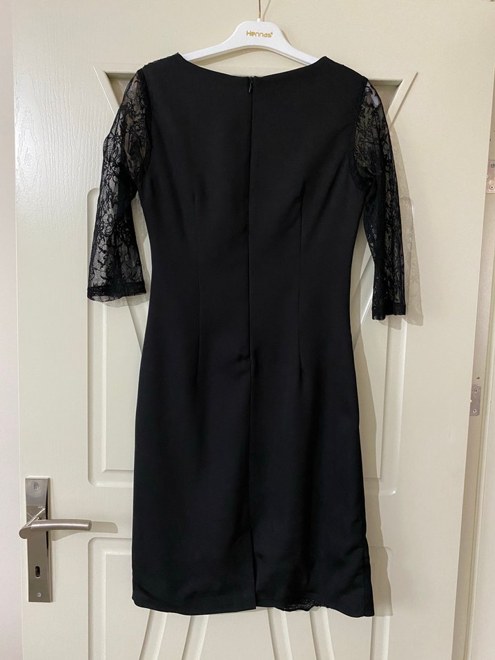 Kısa Kollu Siyah Payetli Midi Elbise - Görsel 3