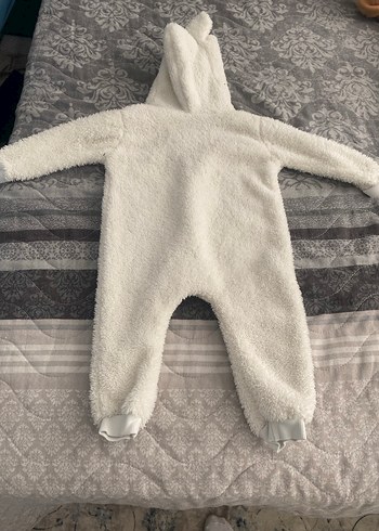 Kapüşonlu Beyaz Kürklü Bebek Tulumu - Görsel 3