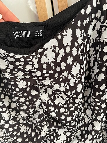 Stradivarius Baharlık Kısa Elbise