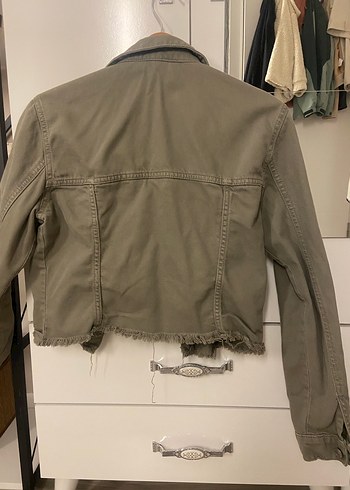 Yeşil Düğmeli Midi Kadın Ceket - Görsel 4