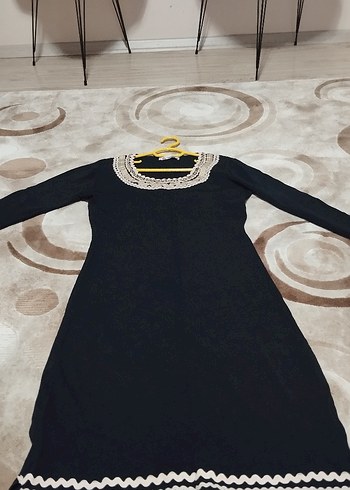 Siyah Nakışlı Uzun Triko Elbise - Görsel 4