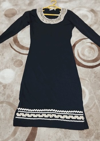 Siyah Nakışlı Uzun Triko Elbise - Görsel 5