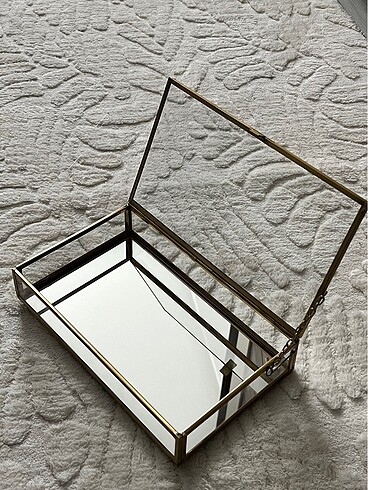 H&M Home Gold takı kutusu
