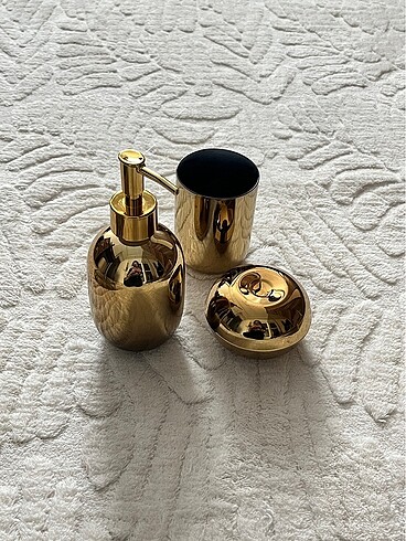 H&M Home gold set