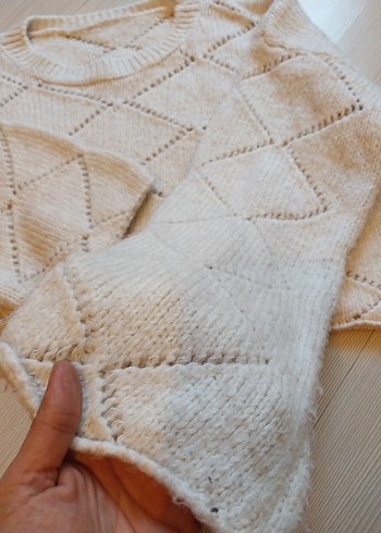 Bohem Tarzı Beyaz Örgü Kadın Kazak - Görsel 2