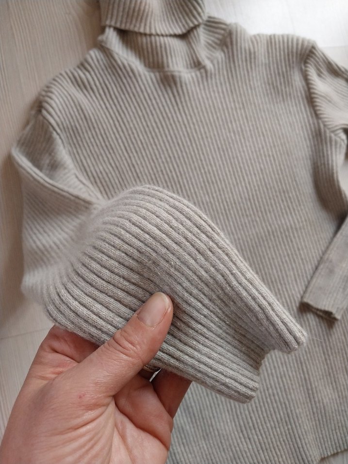 Gri Kadın Boğazlı Triko Kazak - Görsel 3