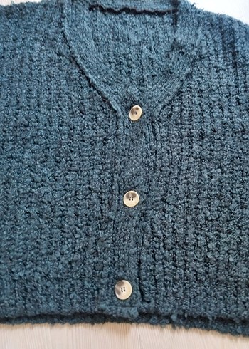 Kısa Örgü Kadın Hırka - Görsel 2