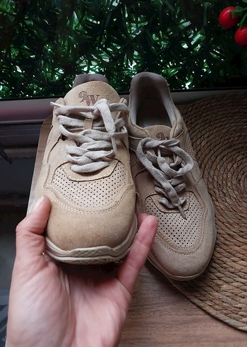 Bej Süet Kadın Spor Ayakkabı Platform Topuklu - Görsel 2