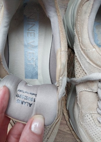 Bej Süet Kadın Spor Ayakkabı Platform Topuklu - Görsel 3