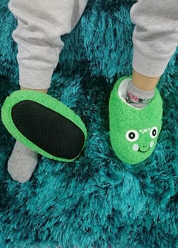 24 Beden Yeni Sezon Çocuk Panduf