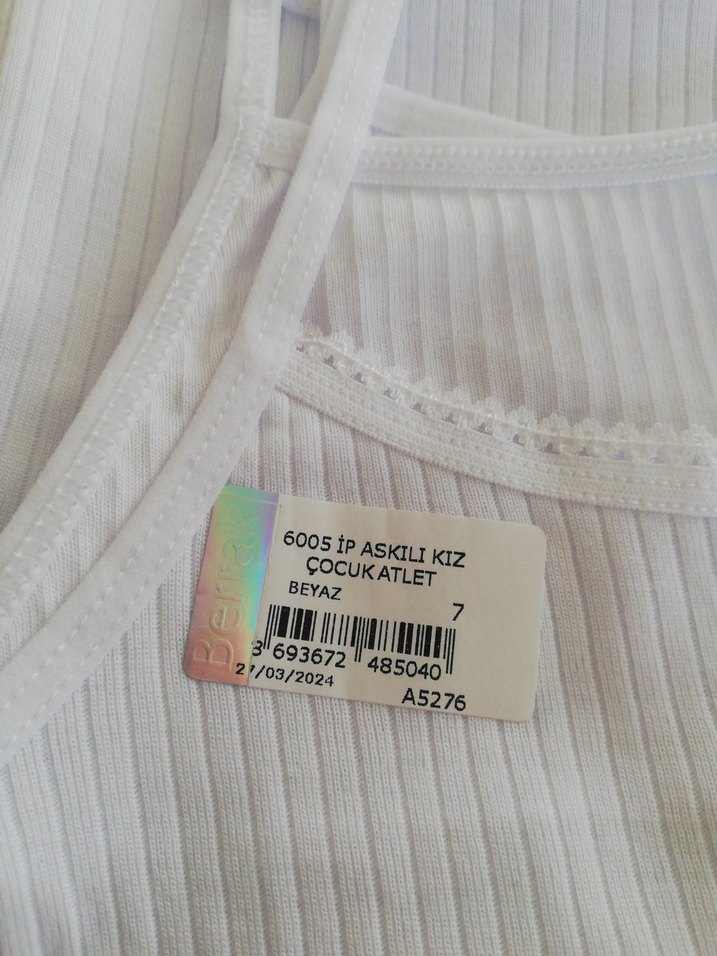 Beyaz Kız Çocuk İnce Askılı Atlet - Görsel 3